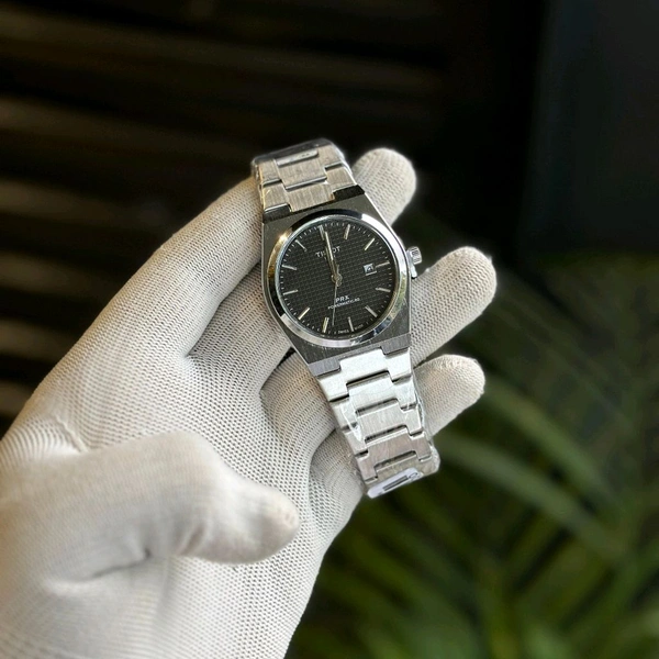 Most Demanded Trending Analog Watch | Analog Quartz Movement Watch With High Quality Strap Best Finishing Body & Case