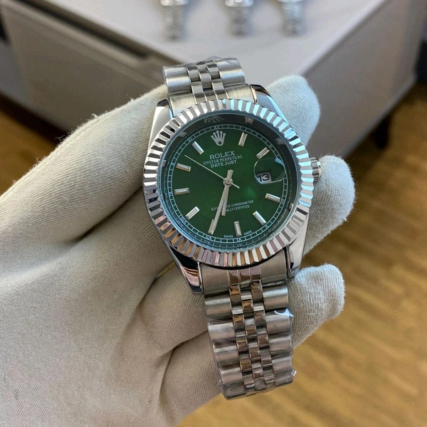 Most Demanded Trending Dial Analog Watch | Analog Quartz Movement Watch With High Quality Strap Best Finishing Body & Case