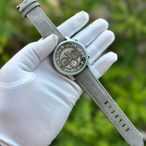 New High Quality Analog Quartz Movement Watch With High Quality Strap Best finishing Body & Case