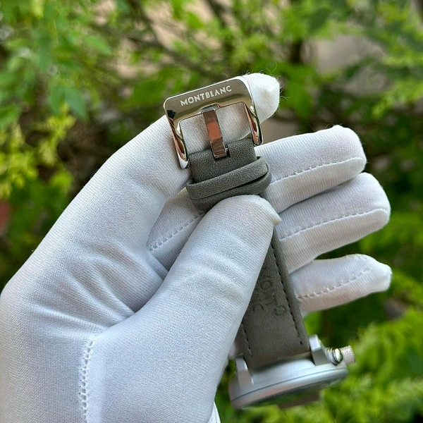 New High Quality Analog Quartz Movement Watch With High Quality Strap Best finishing Body & Case