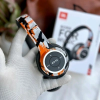 New Limited Edition High Quality Bluetooth Wireless Headphones With 5-6 Hours Playback Time