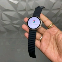 New One Pixel Watch, Pure Premium Quality Display, Wireless fast charger With Google logo on On/off