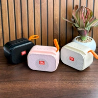 Portable Wireless Bluetooth Speaker for Playing Music On Mobile Phones, Portable Wireless Speaker with Lighting, Loud Stereo Sound, Dual Pairing, Small Outdoor Speaker Wireless, Suitable for Parties, Camping