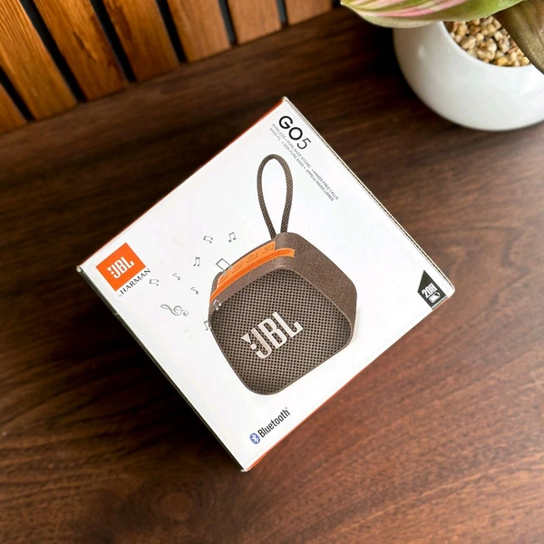 Portable Wireless Bluetooth Speaker for Playing Music On Mobile Phones, Portable Wireless Speaker with Lighting, Loud Stereo Sound, Dual Pairing, Small Outdoor Speaker Wireless, Suitable for Parties, Camping