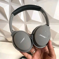 QC 35 II Premium Headphone, Wireless And Connected With IOS & Android