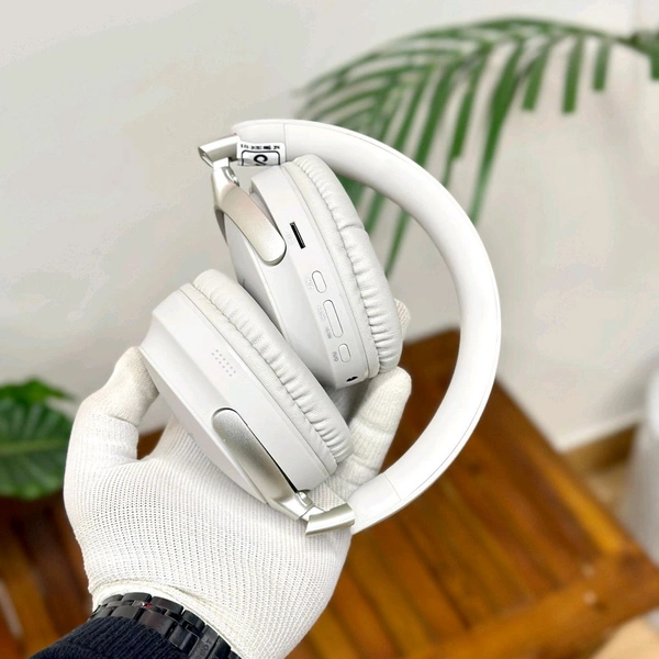 Quietcomfort Ort Ultra High Quality Headphone With Original Box Packaging, Carry Pouch Bag, High End 1:1 Imported Quality - White