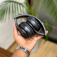 ROCKERZ 450 Best Quality Headphones, Wireless And Connected With iOS & Android