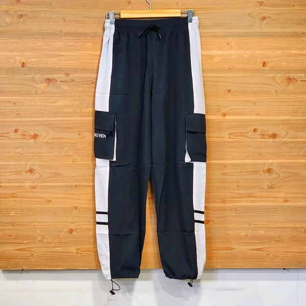 Skiyex Trending cargo pants are a versatile and practical choice for casual wear. - Xl