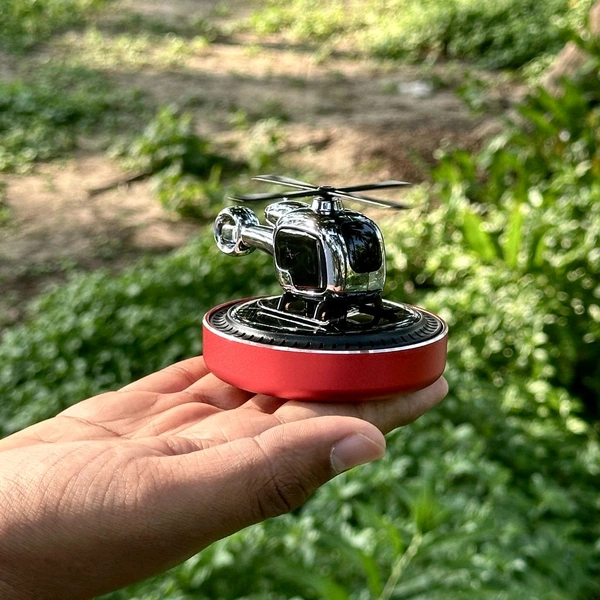 Solar Airplane Aromatherapy Diffuser | Rotating Solar Helicopter Ornament | Car Fragrance Capsule Car Accessories Interior Decoration Car Air Freshener Car Decoration Interior