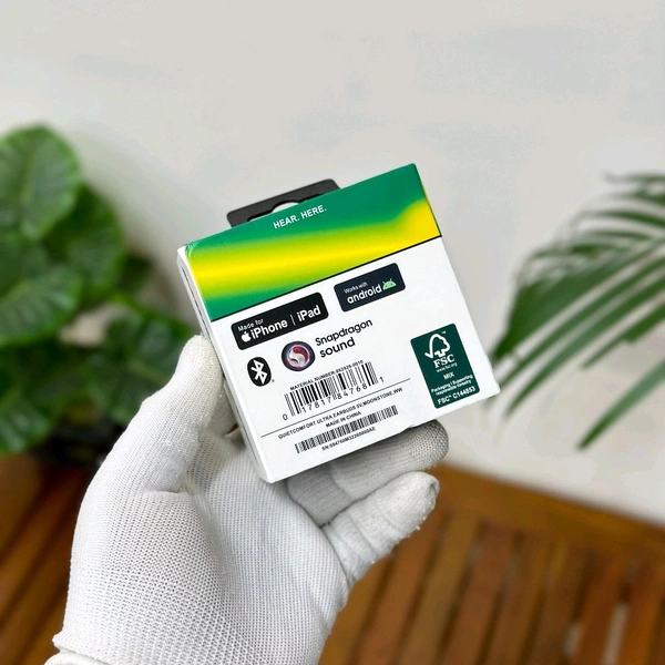 Sound Sports Ultra Imported 1:1 Replica Model, Original Box Packing, High End Quality Model - White