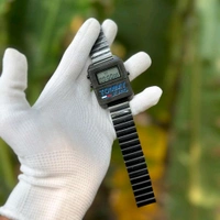 T0mmy Premium Quality Digital Watch With High Quality Strap Best finishing Body & Case - Black