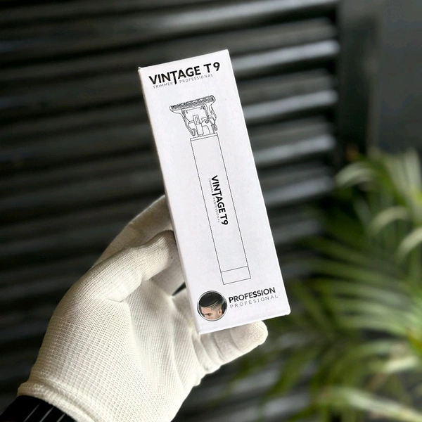 T9 Plastic Body Trimmer – Precision Grooming for All Skin Types Runtime: 90 min Trimmer for Men & Women