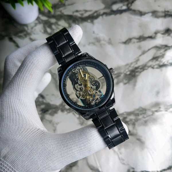 Transparent Body Analog Quartz Moment Watch With High Quality Strap Best finishing Body & Case - Black