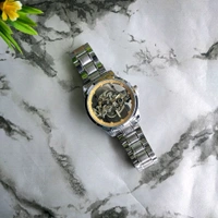 Transparent Body Analog Quartz Moment Watch With High Quality Strap Best finishing Body & Case - Silver