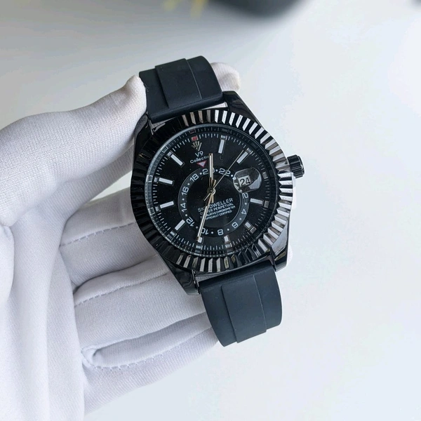 V9 Analog Quartz Movement Watch With High Quality Strap Best finishing Body & Case - Black