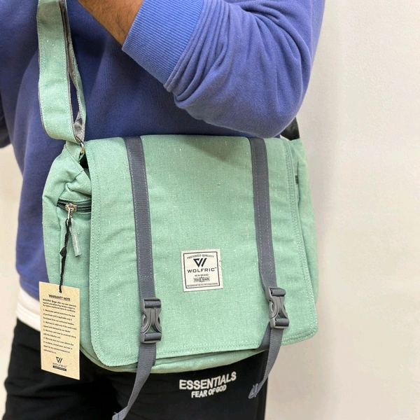 Vintage High-capacity Canvas Slouchy Tote Bag | Ultra Sporty Messenger Sling Bag For Multipurpose Use