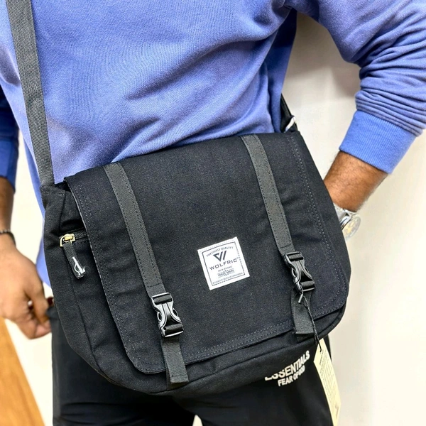 Vintage High-capacity Canvas Slouchy Tote Bag | Ultra Sporty Messenger Sling Bag For Multipurpose Use