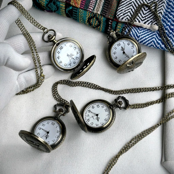 Vintage Premium Pocket Watch Keychain with Key Ring for Car & Bike Keys Gift for Men & Women Metal Pocket Watch Chain