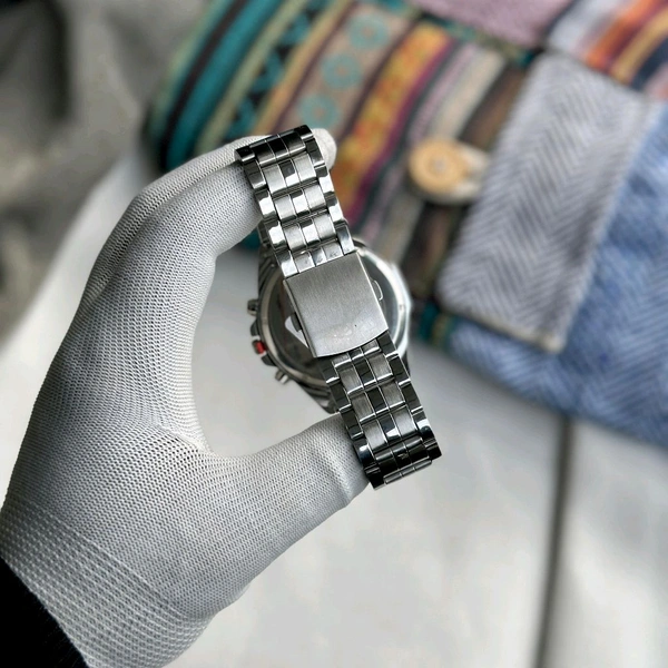 Woo Time Analog Quartz Movement Watch Collection With High Quality Strap Best finishing Body & Case