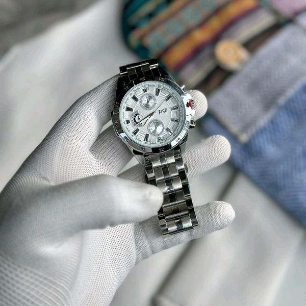 Woo Time Analog Quartz Movement Watch Collection With High Quality Strap Best finishing Body & Case