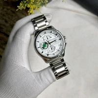 Woo Time Analog Quartz Movement Watch Collection With High Quality Strap Best finishing Body & Case