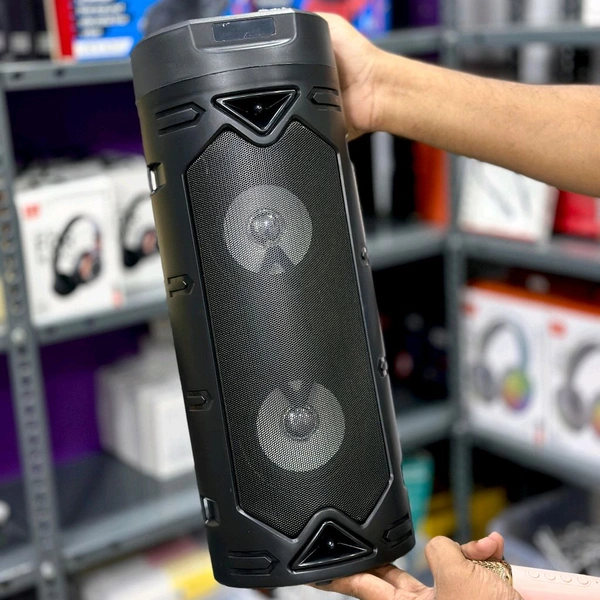 Yoroto 40W Party Bluetooth Speaker With Wireless Mic