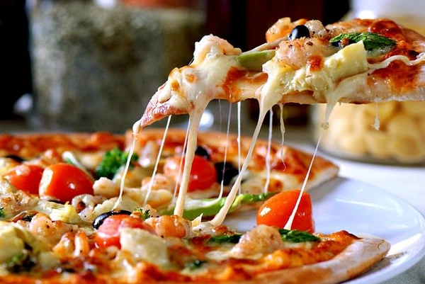 VEGGIE LOVER PASTA PIZZA - REGULAR