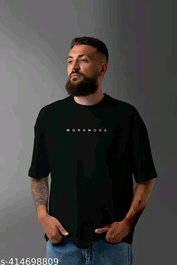 🩵Nocturne Style Tee – Inspired by the enchanting allure of the night, this name conveys a sense of mystery and sophistication, making it an excellent choice for evening outings.
 - Black, L