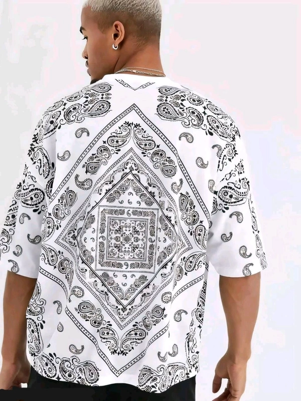Chic Bandana Shirt  – A playful nod to the classic bandana style, offering a modern twist for a trendy wardrobe.
 - White, XL