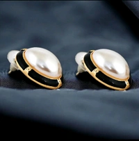 Designer Black Color 18k Gold Plated Pearl Stud Tops Earring