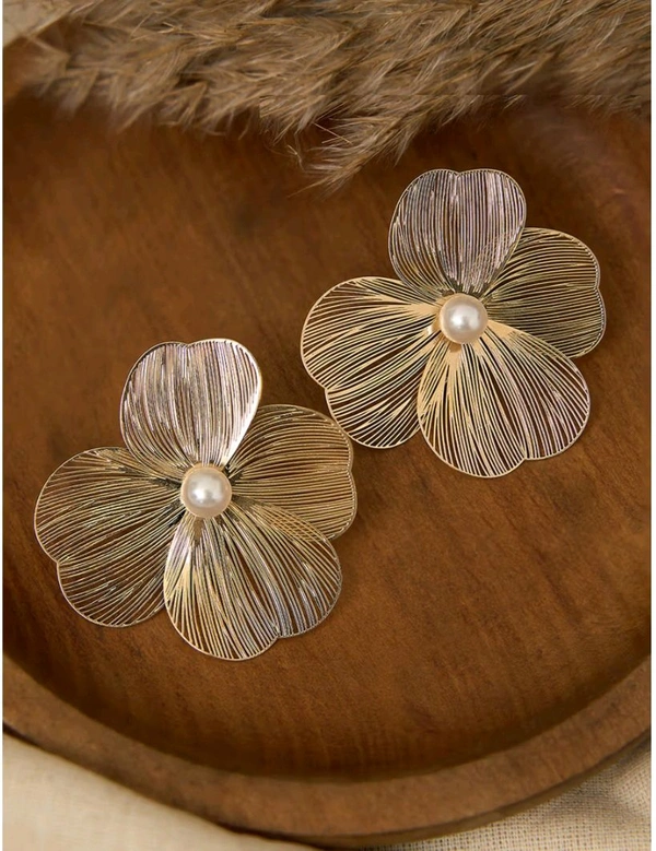 Premium Korean Silver Plated Flower Studs Earring