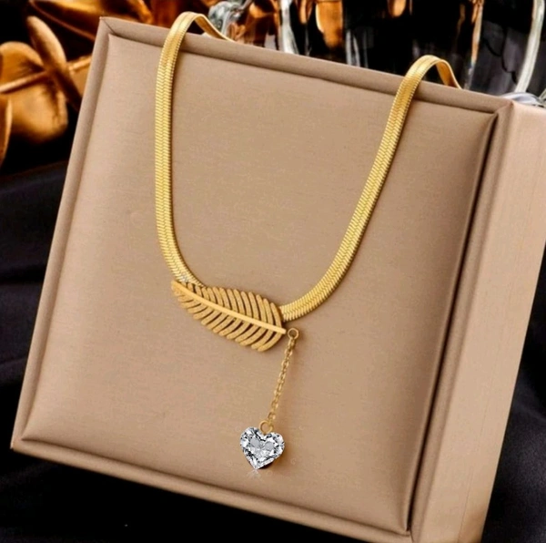 The Gold Leaf Pendant With Stone 