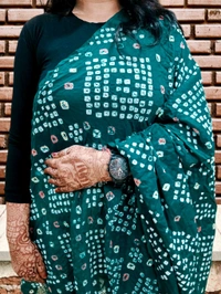 Beautiful Handloom Hand Made Tie And Dye Traditional Pure Cotton Bandhani Dupatta  - bottle green, 2.20