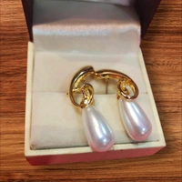 Gold Tone Pearl Earring