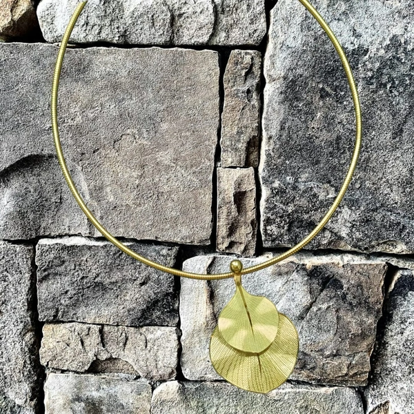 Anti Tarnish Gold Plated Leaf Design Necklace/Hasli