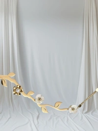 Flower & Leaf Design Golden Necklace 