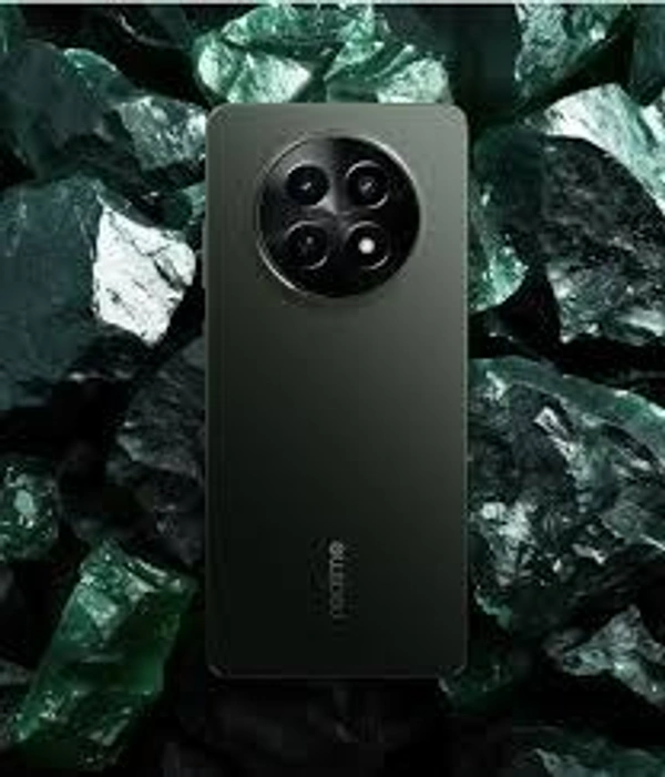 realme C65 5G Glowing Black (6GB/128 GB)