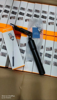 R1S Pur 0G Maal 100% OG selfie stick
 - Black, Free
