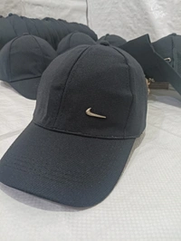 Mens Black  Color Flaxifit Cap With Metal Logo - Free, 6