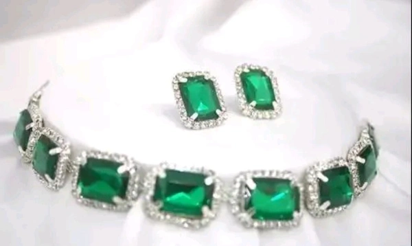 Kundan Crystal Necklace 
