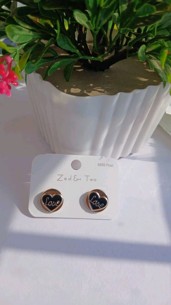 Classy Earrings 