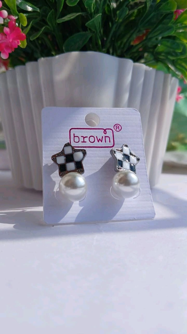 Classy Earrings 