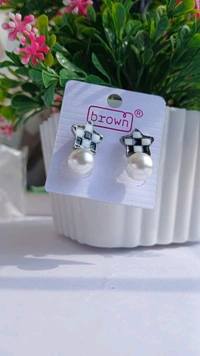 Classy Earrings 