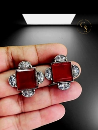 GlimSilk Gemstone Elegance Stud (E-0015B) - Falu Red