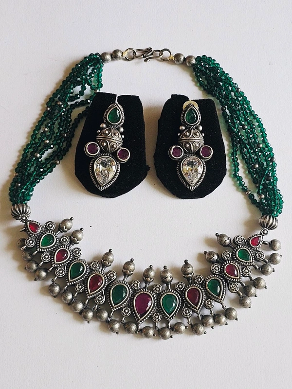 GlimSilk Regal Emerald & Ruby Symphony  (N-0005G)  - Lunar Green