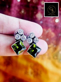 GlimSilk Trielle Radiance Studs - Free, White