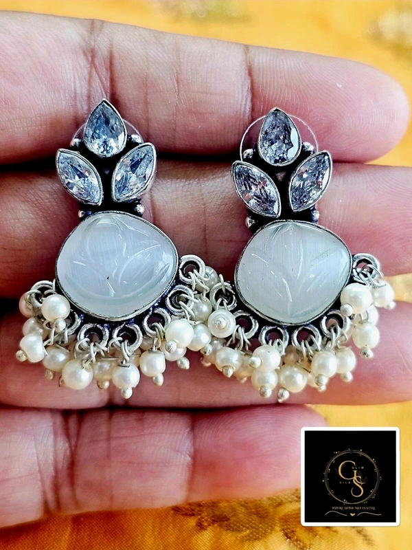 GlimSilk Sunkissed Marquise Drops - Free, Mercury
