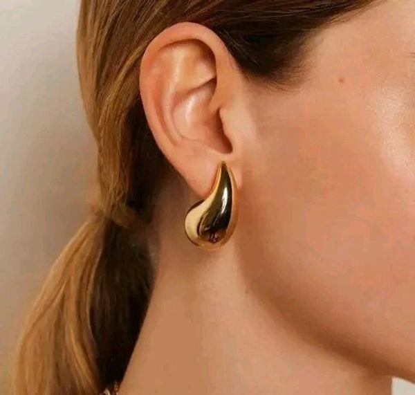 GlimSilk  Teardrop Earring  - Gold, Free Size