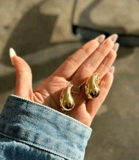 GlimSilk  Teardrop Earring  - Gold, Free Size