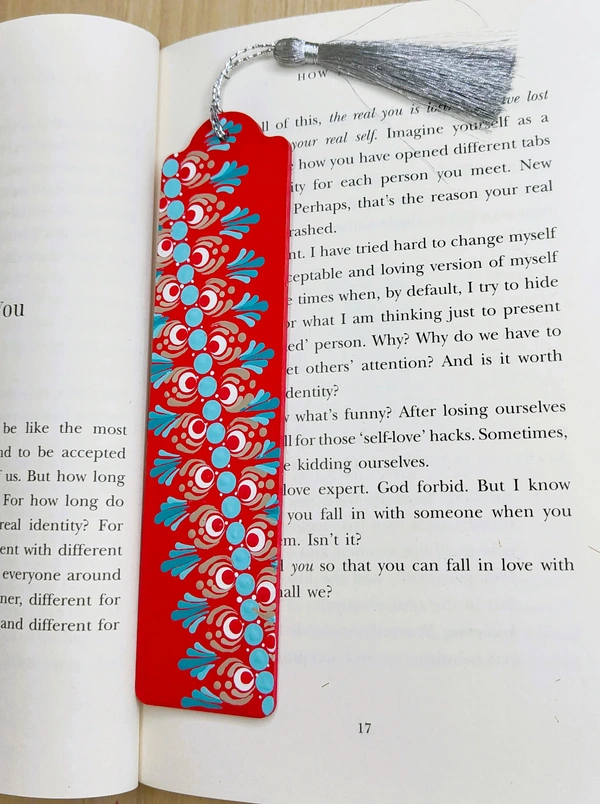 Bookmarks - Red: "The Scarlet Sentinels"*